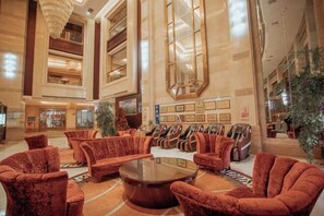 Lobby-Lounge