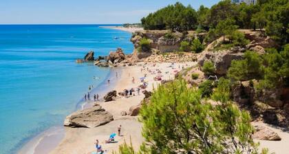 Apartment in Mont-Roig near the Bay
