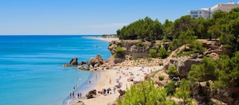 Apartment in Mont-Roig near the Bay