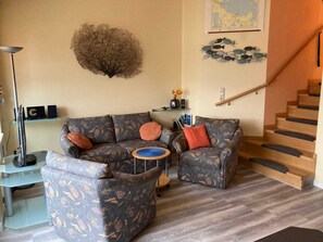 Télévision, cheminée