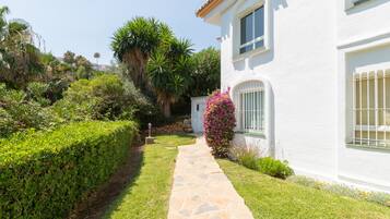 Jardines del alojamiento