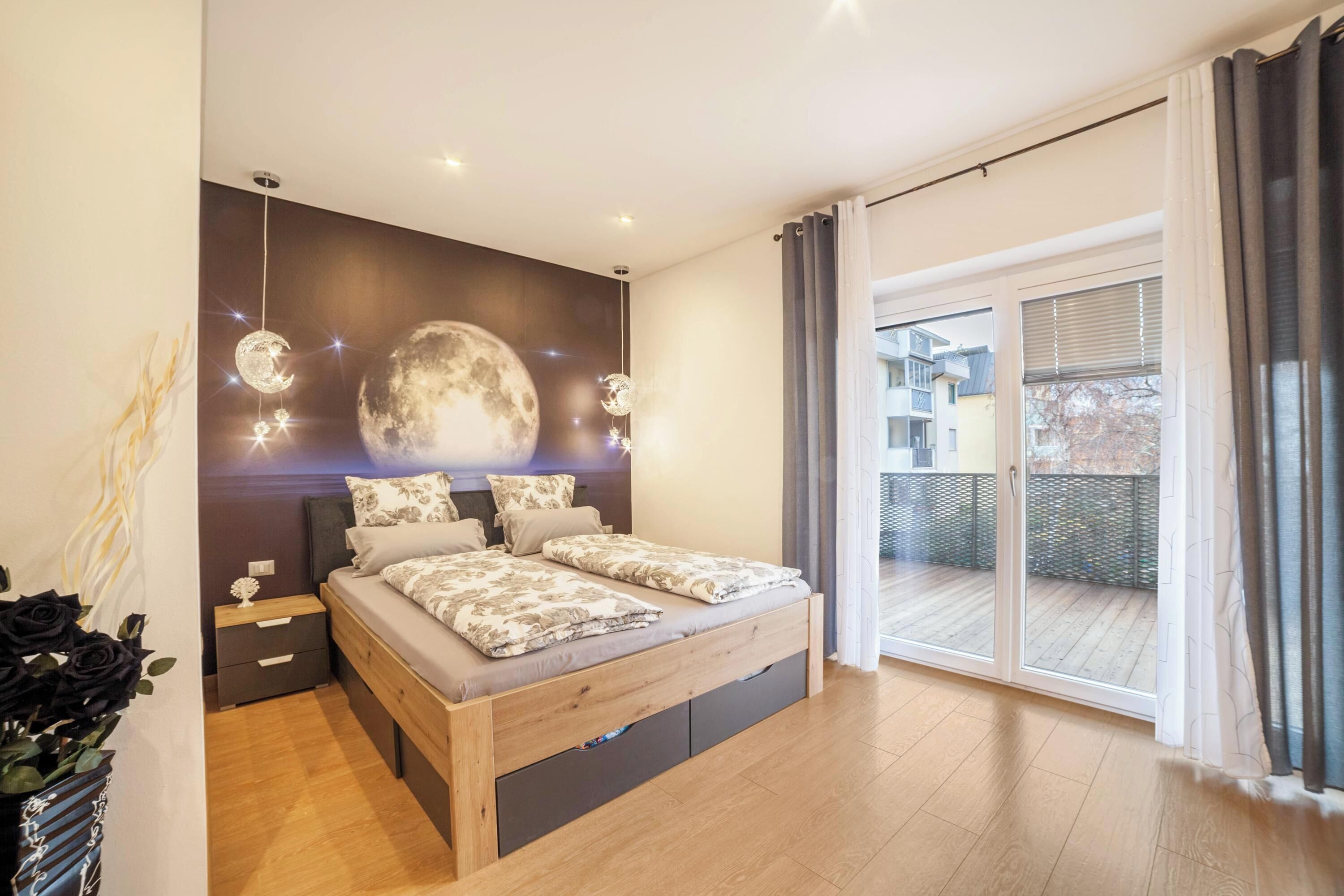 Fer et planche à repasser, Wi-Fi gratuit, draps fournis