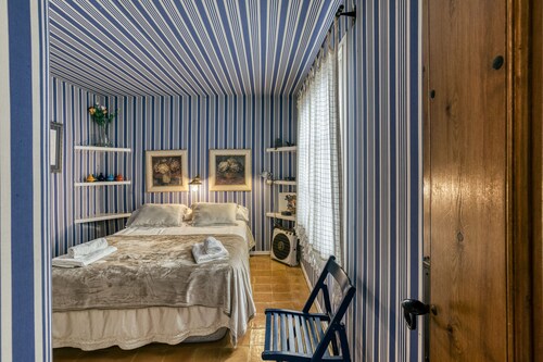 Holiday Apartment 'Mediterranean Paradise' close to Beach with Terrace & Wi-FI