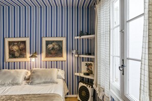 4 habitaciones, tabla de planchar con plancha y wifi gratis 