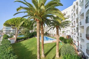 Pool - Apartment "Spectacular Sea Views, 2 Bed,2 Bath, 4 people, best Nerja area" (Nerja)