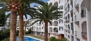 Exterior - Apartment "Spectacular Sea Views, 2 Bed,2 Bath, 4 people, best Nerja area" (Nerja)