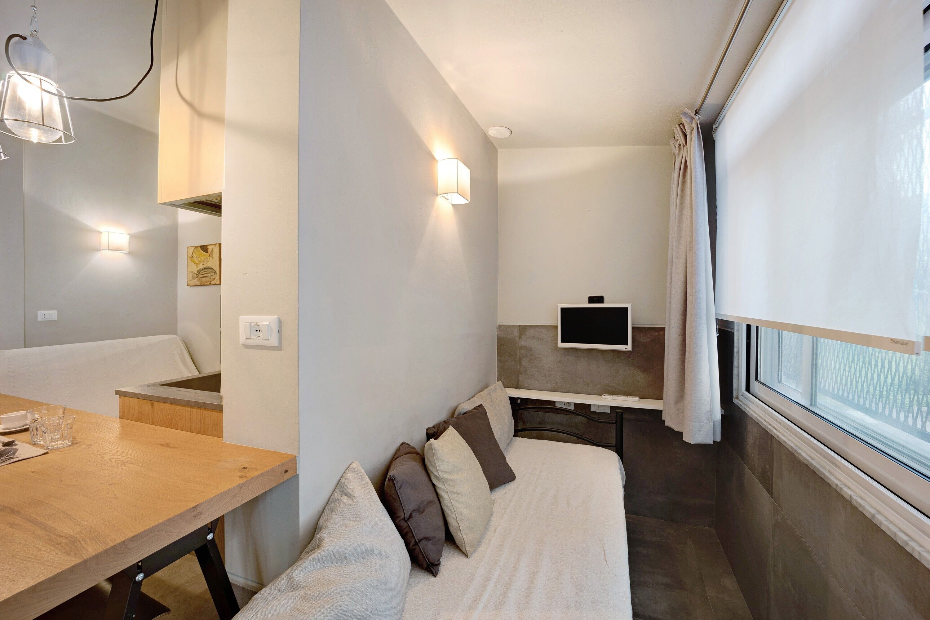 1 habitación, tabla de planchar con plancha, wifi gratis y ropa de cama 