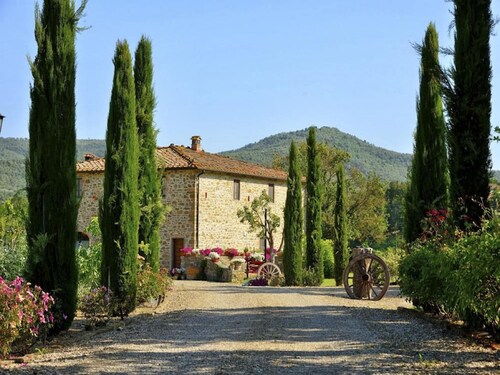 Tuscan Family Villa with Sauna