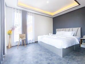 Deluxe with Mountain Room | Premium bedding, desk, free WiFi, bed sheets - Barlan View Khaokho (Khao Kho)