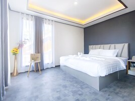 Deluxe with Mountain Room | Literie de qualité supérieure, bureau, Wi-Fi gratuit, draps fournis