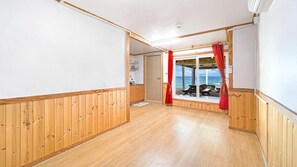 Basic-Zimmer, 1 Schlafzimmer (103 (Ocean View)) | 1 Schlafzimmer, kostenloses WLAN