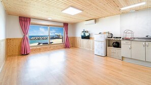 Basic-Zimmer, 1 Schlafzimmer (112 (Ocean View)) | 1 Schlafzimmer, kostenloses WLAN