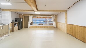 Basic Room, 1 Bedroom (110 (OceanView/DanChe)) | Exterior - Gangneung Chengdong Aegyeon Pension (Gangneung)