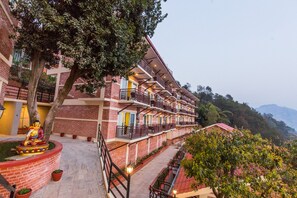 Exterior - Himalaya Drishya Resort (Dhulikhel)