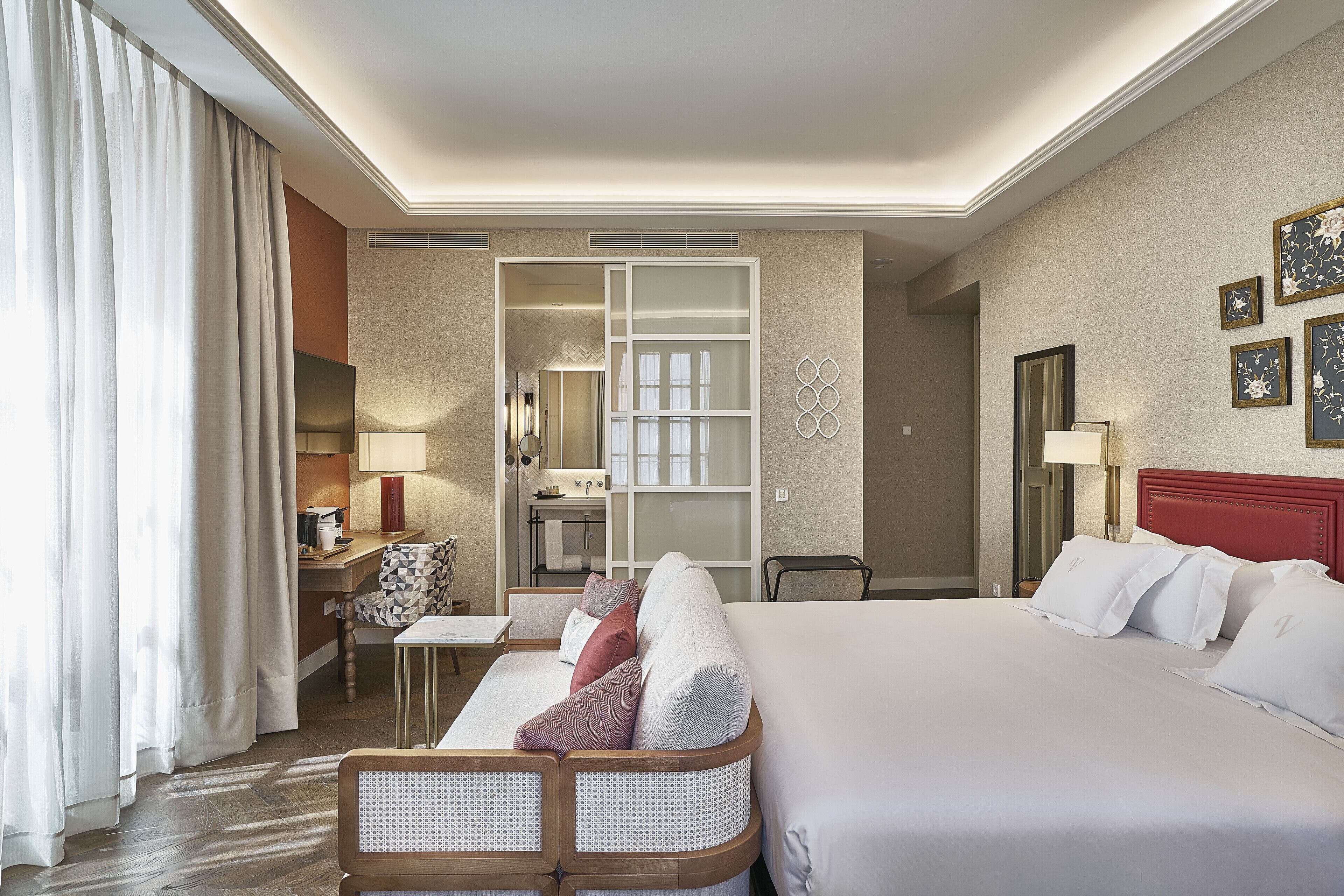 Premium bedding, down comforters, minibar, in-room safe