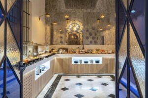 Daily buffet breakfast (EUR 22 per person)