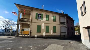 Extérieur