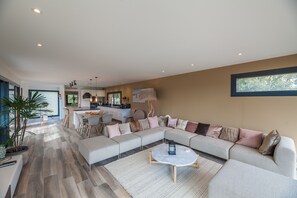 Smart-TV, Tischfußball