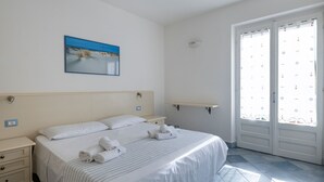 1 bedroom, WiFi (free), bed sheets - Casa Sisine (Cala Gonone)