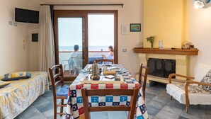 Dining - Casa Cartoe (Cala Gonone)