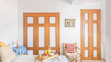 3 camere, ferro/asse da stiro, Wi-Fi gratuito, lenzuola