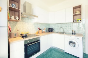 Fridge, microwave, oven, dishwasher