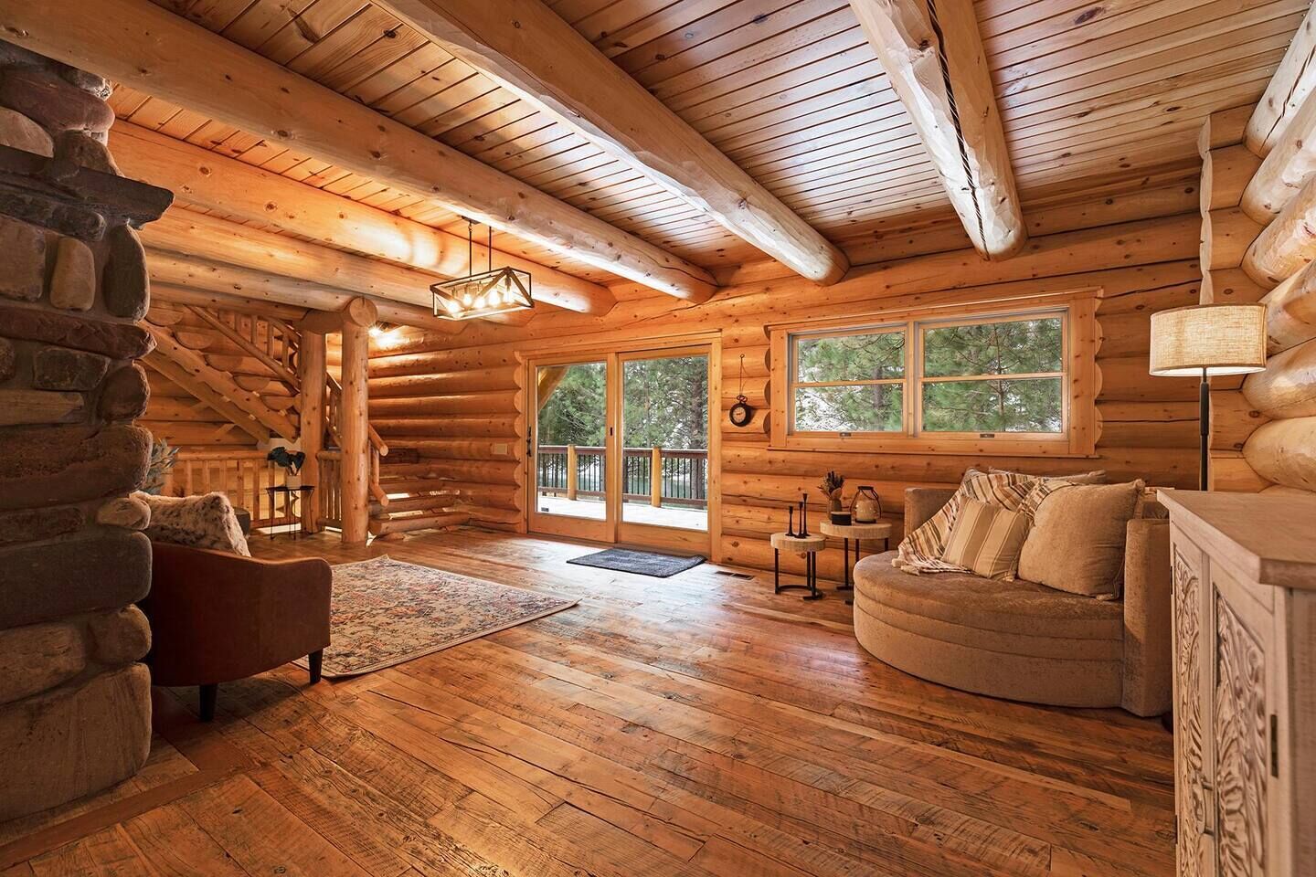 Smart TV, fireplace, foosball