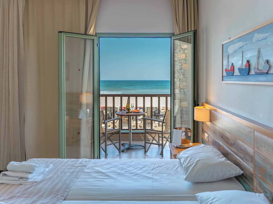 In-room safe, desk, iron/ironing board, free WiFi