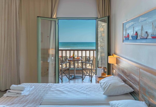 In-room safe, desk, iron/ironing board, free WiFi