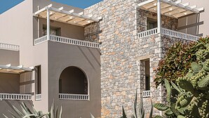 Exterior - Erato Beach Hotel Adults Only (Platanias)