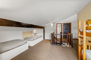 Condo, 3 phòng ngủ | 3 phòng ngủ, truy cập Internet không dây miễn phí 
