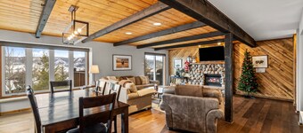 Winterset 3 3 Bedroom Condo by RedAwning