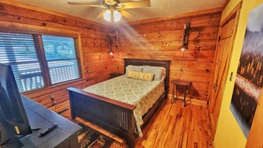 3 Schlafzimmer, Schreibtisch, Reisekinderbett, kostenloses WLAN
