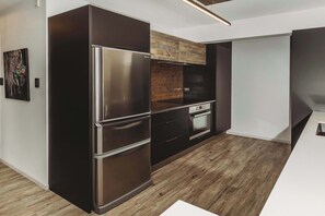 Fridge, microwave, oven, dishwasher