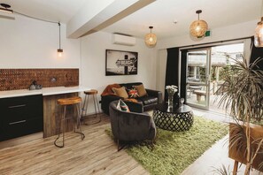 TV, streaming services