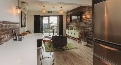 Luxury Two-Bedroom Apartment in New Plymouth