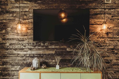 Luxury Two-Bedroom Apartment in New Plymouth