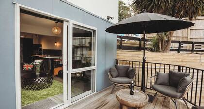 Luxurious Two-Bedroom Apartment in New Plymouth