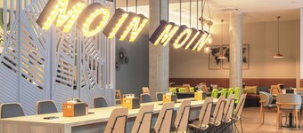 Holiday Inn - the niu, Yen Hamburg City by IHG