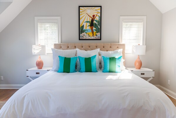 7 bedrooms, free WiFi, bed sheets