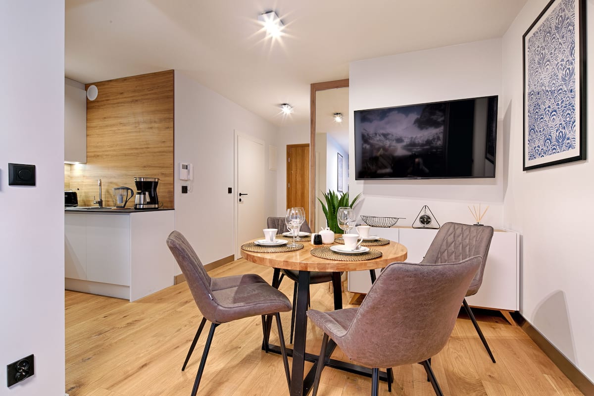 Apartamento luxo | Área de estar | TV LCD