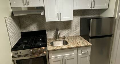 Guest Suite Close to JFK and LaGaurdia Airport UBS Arena, Aqueduct