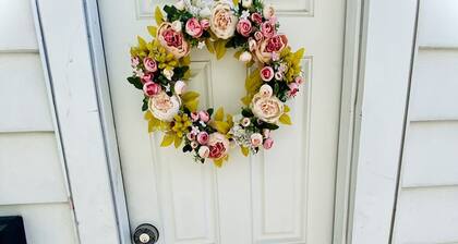 Guest Suite Close to JFK and LaGaurdia Airport UBS Arena, Aqueduct