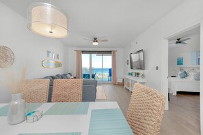 2 Schlafzimmer, Schreibtisch, Bügeleisen/Bügelbrett, kostenloses WLAN