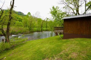 Property grounds - Tellico River Retreat (Tellico Plains)