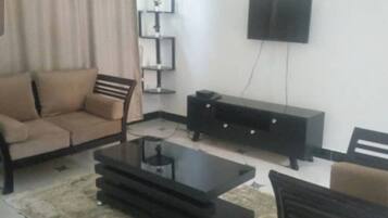 House, Multiple Beds | Living room