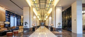 Guigang Railway Station UEASY Hotel