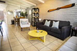 TV, Netflix, streaming services