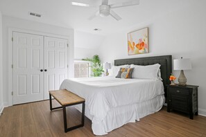 3 bedrooms, iron/ironing board, travel crib, WiFi