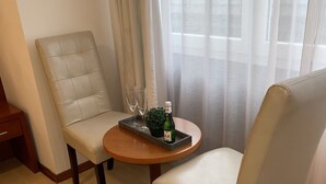 シャワー、タオル